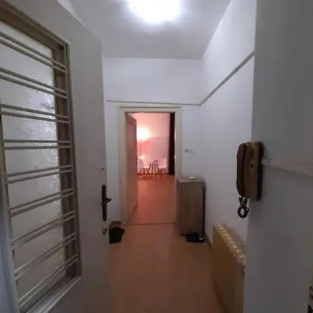 شقة Unirii Square تيميشورا